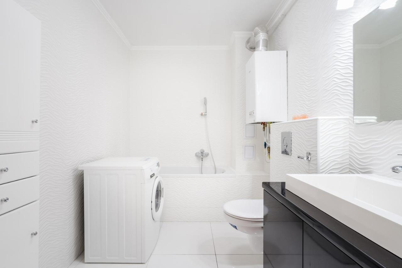 Beautiful Three Bedrooms Apartment With Free Parking Close To The Danube Coast Budapest Ngoại thất bức ảnh